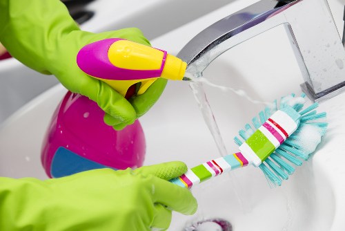 Professional hard floor cleaning service in an N4 home or business entrance